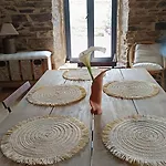Ecofarm Rural Kukui Surf & Yoga Nyaraló *